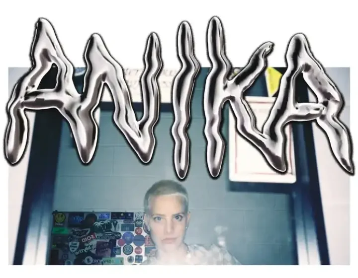 Anika   Bronson Club