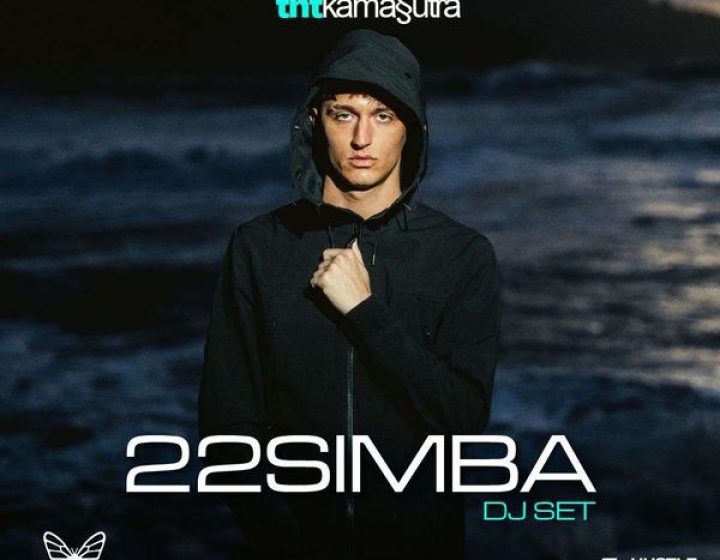 22Simba e Kitty Kay   TNTKAMASUTRA