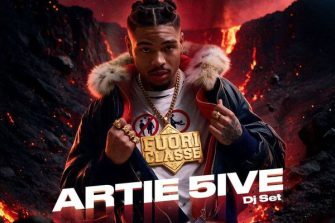 Fuoriclasse presents ARTIE 5IVE | BLACKMOON
